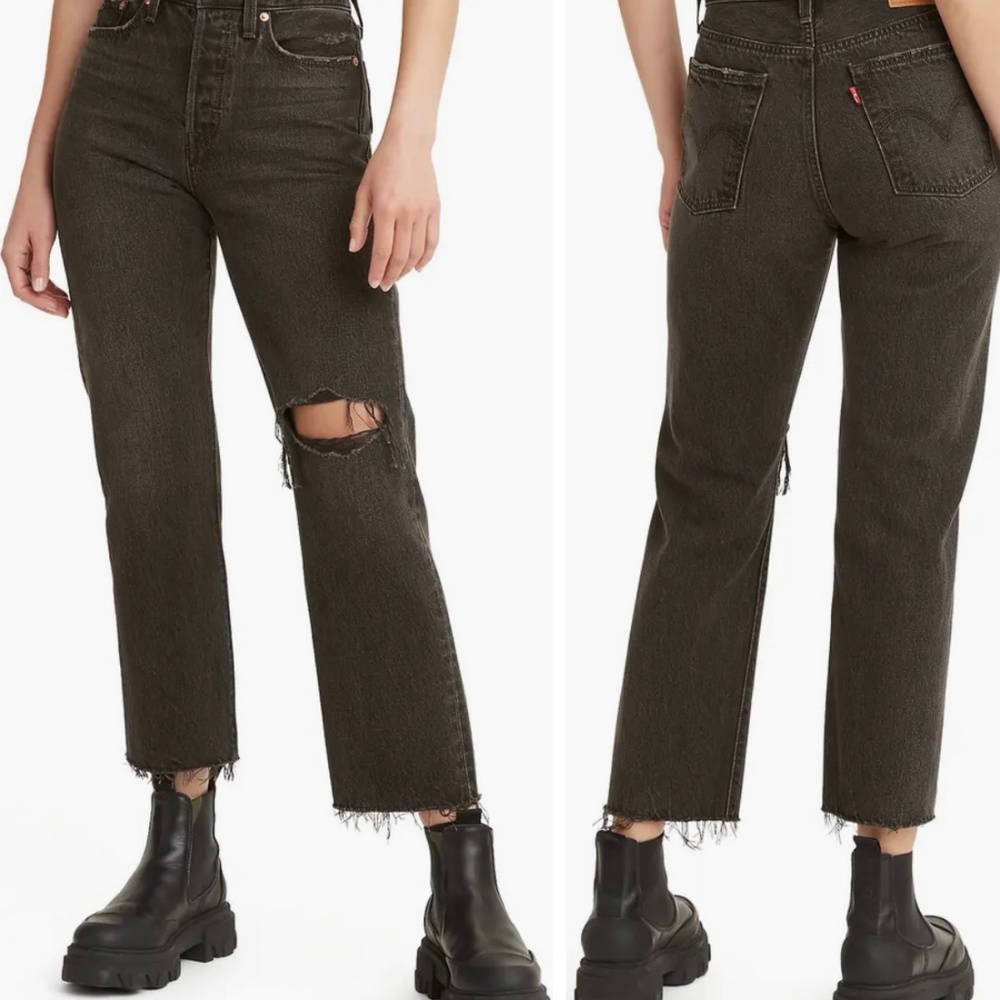 Levi’s Wedgie distressed jeans